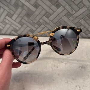 KREWE Eyewear | St. Louis Matte Oyster to Crystal Mirror Polarized